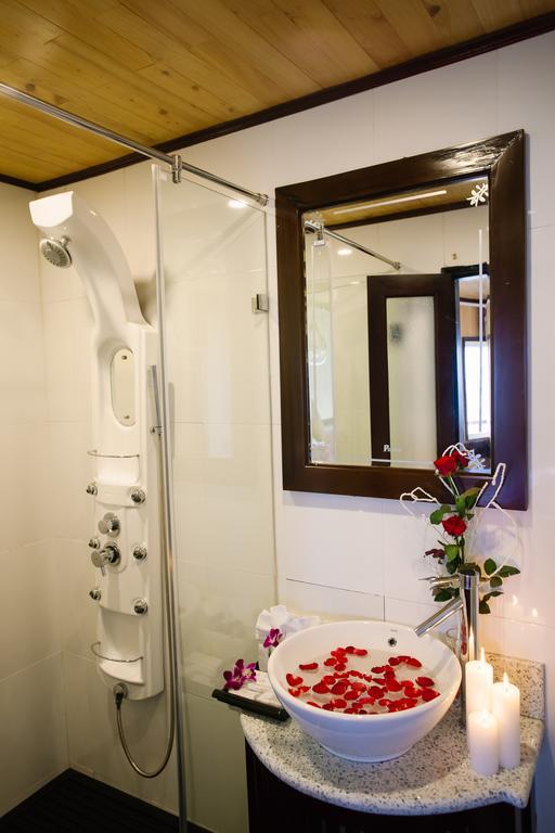 Cristina Diamond Cruise Hotel Hạ Long-öböl Szoba fotó