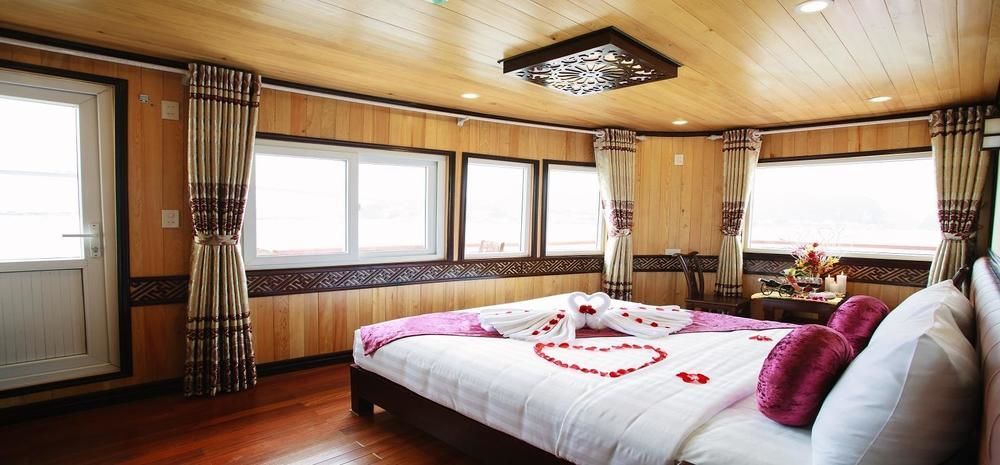 Cristina Diamond Cruise Hotel Hạ Long-öböl Kültér fotó