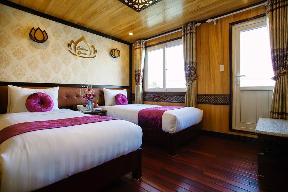 Cristina Diamond Cruise Hotel Hạ Long-öböl Kültér fotó