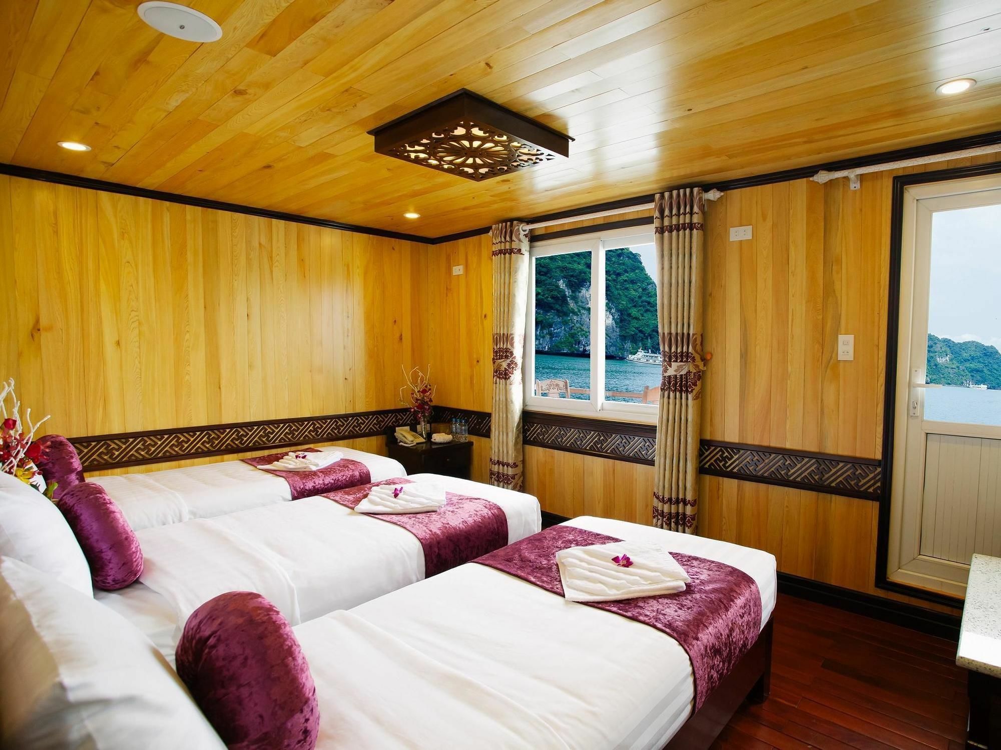 Cristina Diamond Cruise Hotel Hạ Long-öböl Kültér fotó